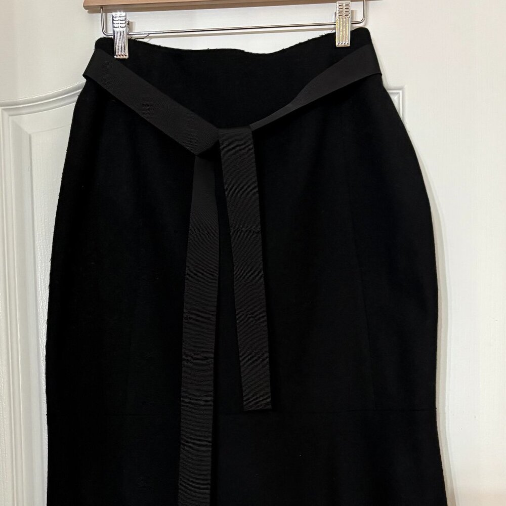 Elie Tahari Black flannel laser cut Skirt